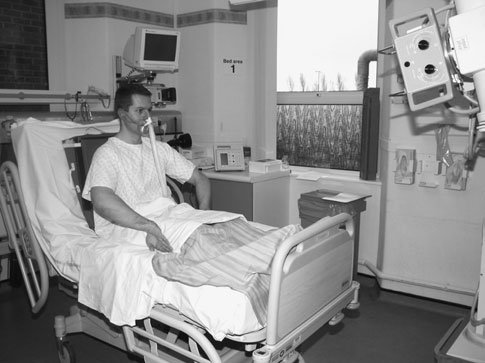 assessed pe ward. radiografii sunt requested la aid în diagno-