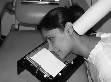 Figura 2: Aspect radiografic / Poziționare (Clark Ed. 12)