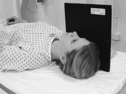 Figura 2: Aspect radiografic / Poziționare (Clark Ed. 12)